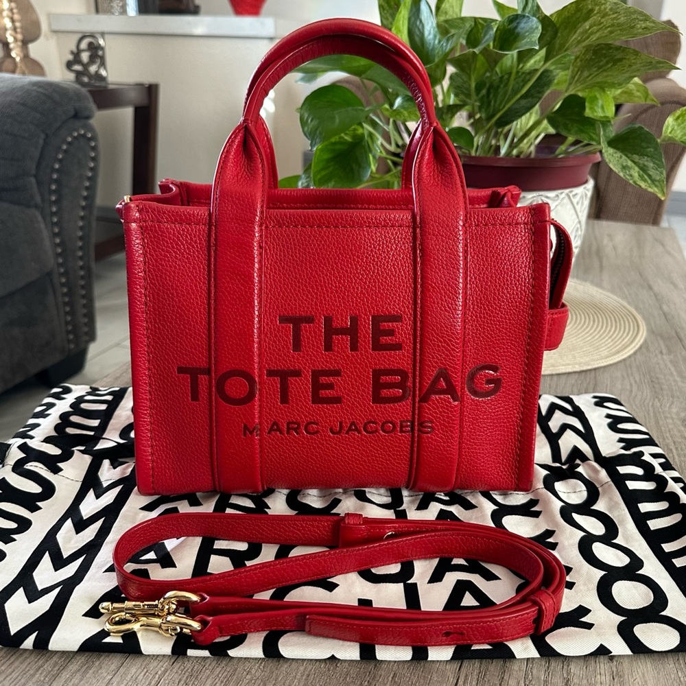 SOLD!!!!! Marc Jacobs The Leather Small Tote Bag in True Red